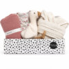 Kraamcadeau meisje met naam in cadeaubox met zachte babyitems