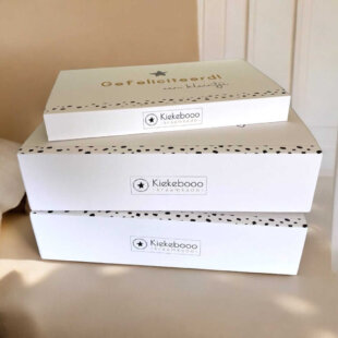 kraamcadeau met naam versturen kraamcadeaubox