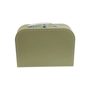 Koffertje Olive – Leuk voor kraamcadeau of kinderkamerdecoratie, met witte stiksels en metalen sluiting.