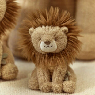 Babycadeau met Little Dutch Safari Friends leeuw